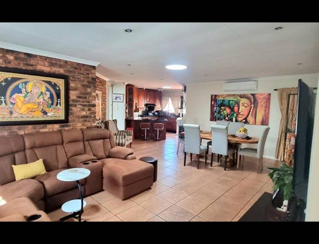 3 BEDROOM HOUSE FOR SALE IN WIERDA PARK